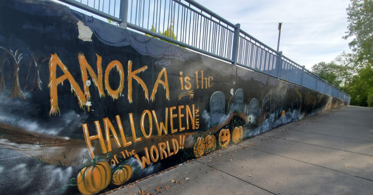 Anoka Halloween Capital of the World Mural 