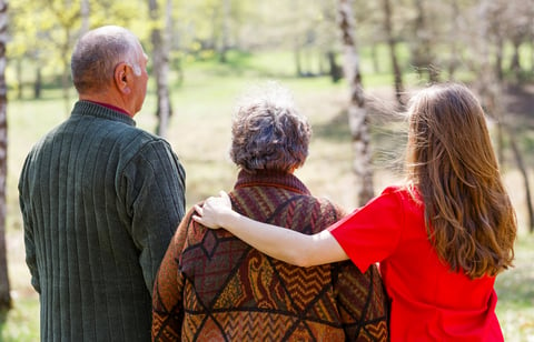 How to Include a Family Member with Alzheimer’s at Family Gatherings